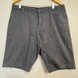 Volcom Corpo Class Casual Chino Shorts Men Size 36 Charcoal Slash Pockets